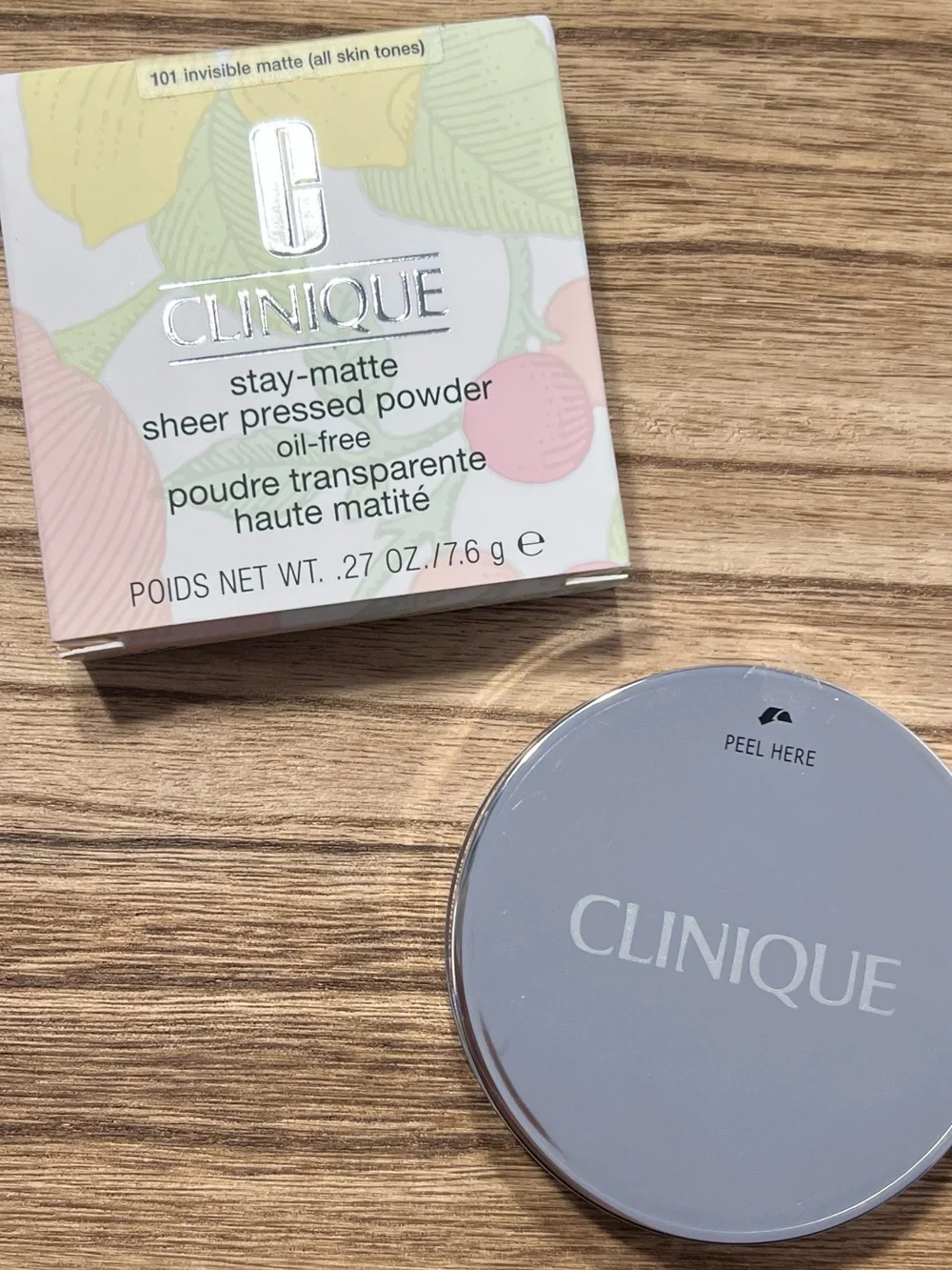 NIB Clinique Stay-Matte Sheer Pressed Powder-101 Invisible Matte